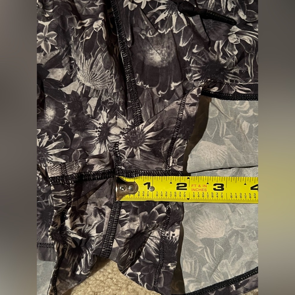 Lululemon Runsie Romper 4 - Picture 6 of 7